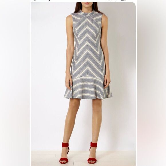 Karen Millen Fit and Flare Chevron Stripe Tweed Dress 2 NWOT - Picture 1 of 16